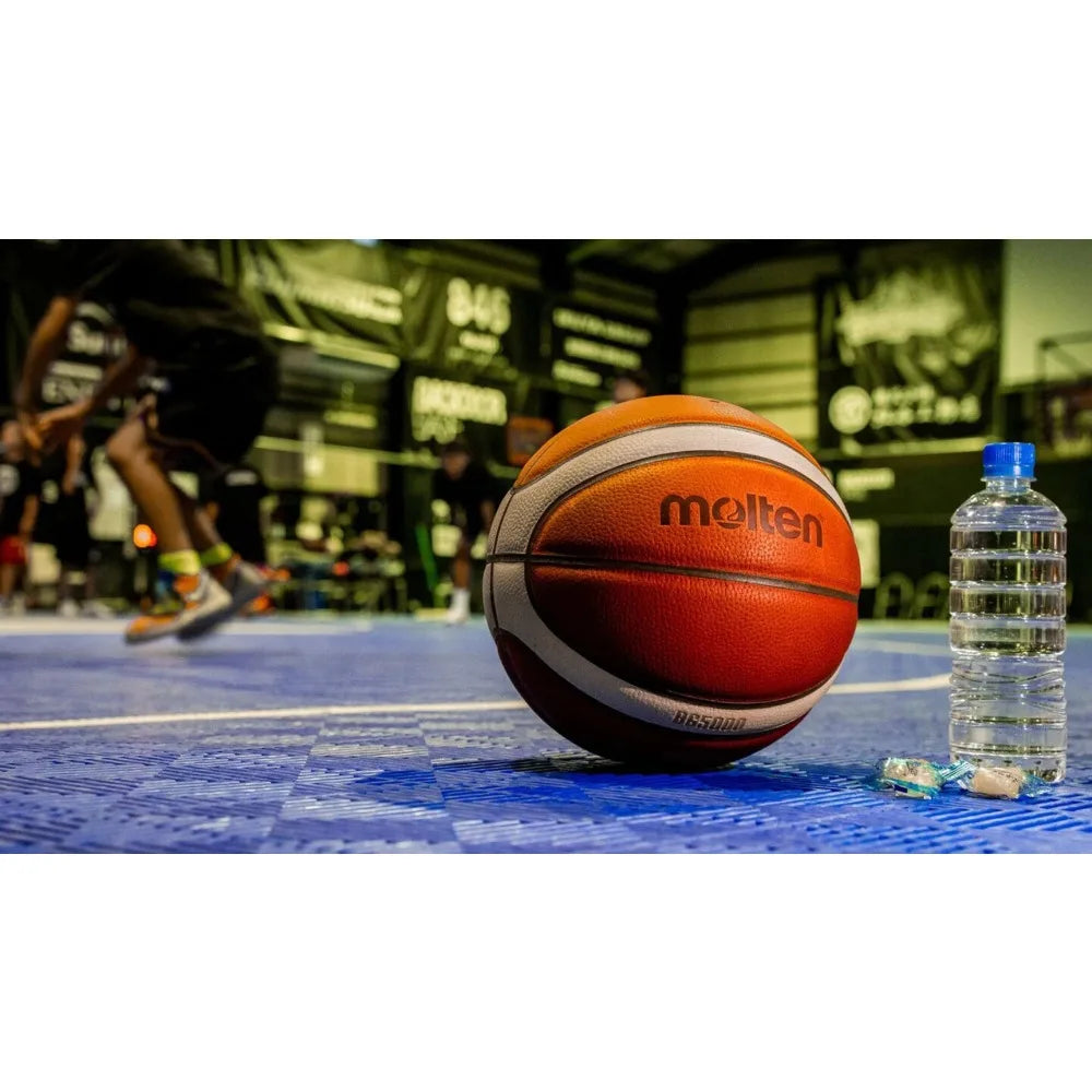 Molten Basketball Größe 6 – PU Trainings- & Wettkampfball, Offiziell Zertifiziert